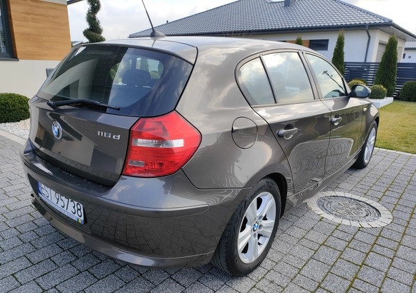 BMW Seria 1 cena 16800 przebieg: 248000, rok produkcji 2009 z Sieradz małe 172